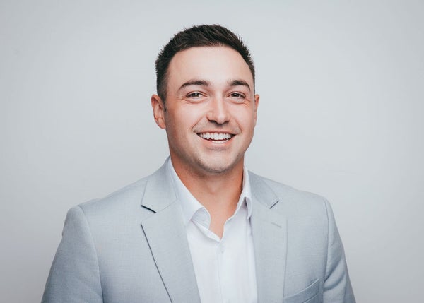 Ross Storoshenko, Associate